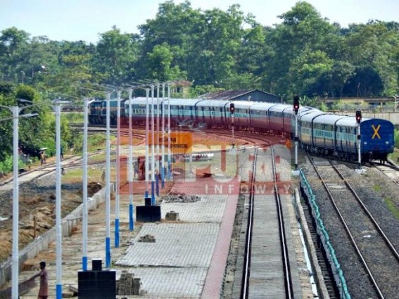 24 bogies for Tripura Sundrai Express train entered Tripura 24 bogies for Tripura Sundrai Express train entered Tripura
